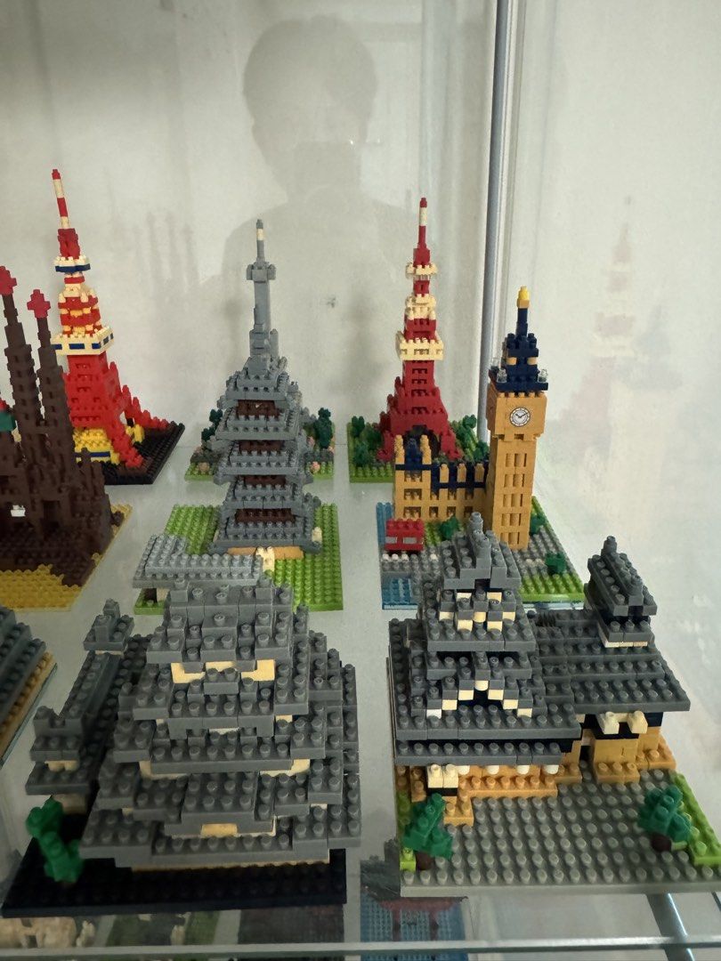 Nanoblocks (Category: Lego & Building Sets) located in Singapore. Submitted by minimal_ (Listing ID 1463619600, Image 3). Description: Landmarks are $4 per piece and small ones are $2 per piece. Most of it came with instruction manual as well.