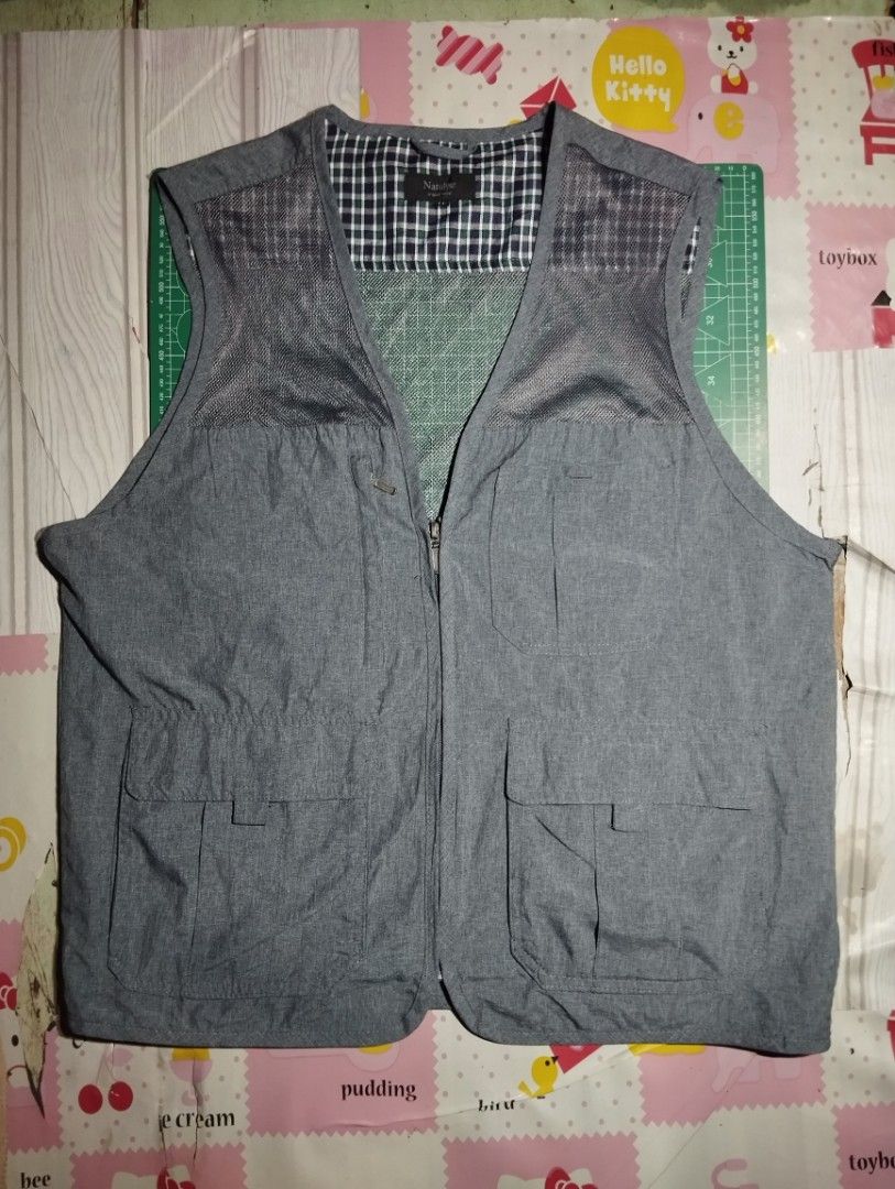 Natulyse Vest (Category: Vests) located in Makati City. Submitted by christhrift10 (Listing ID 1463605023, Image 1). Description: Natulyse Vest Large on tag 22x26 Good condition P150+sf Loc.Olympia, Makati Pick-up or delivery Gcash ready if J&T.
