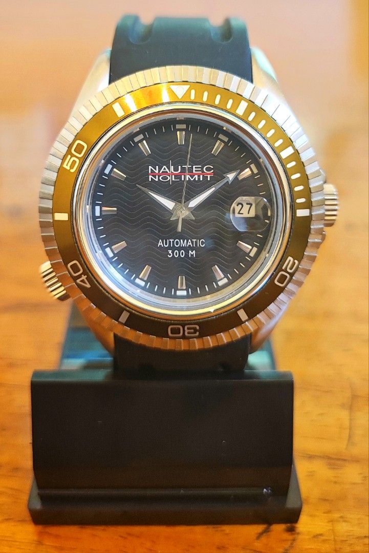 Nautec No Limit 300M Professional Automatic Diver (Category: Men's Watches) located in Manila. Submitted by steelrat (Listing ID 1463648917, Image 1). Description: Please note that these are my personal watches. I’m a European expatriate and I am simply re-organizing my watch collection. Capture the spirit of professional maritime exploration with this formidable, beautifully engineered Nautec No Limit Automatic Diver (Ref. STSTGRBK). Masterfully