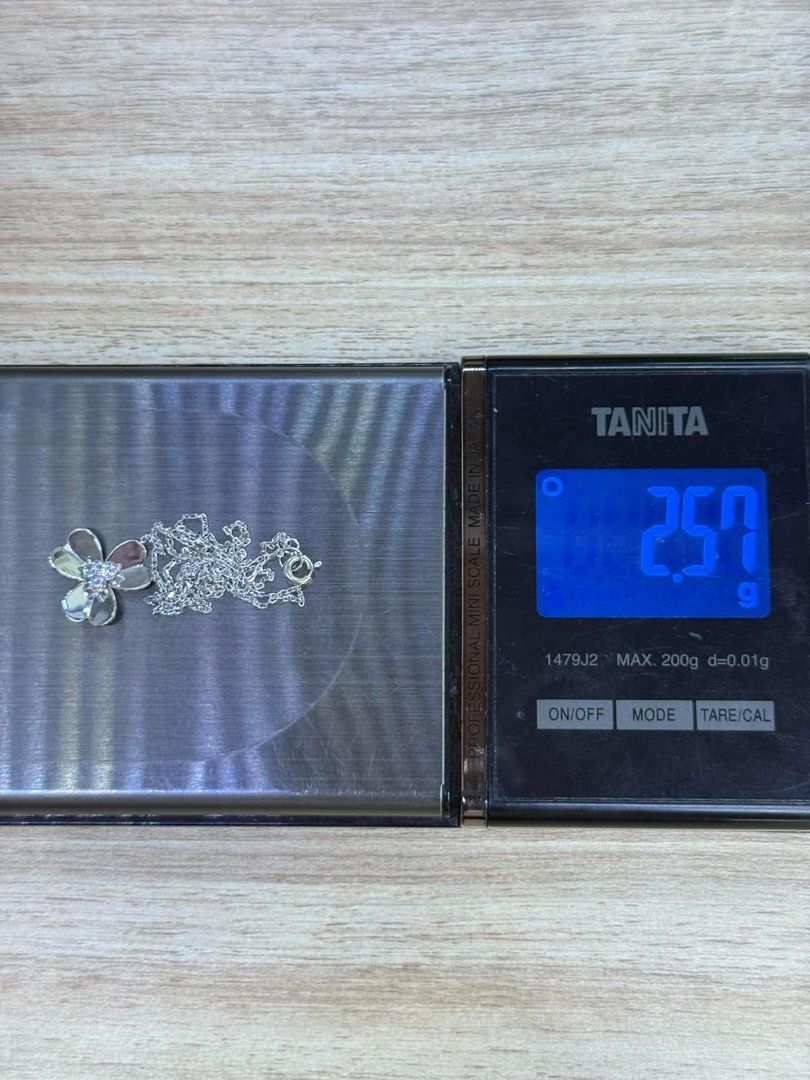 Necklace (Category: Body Jewelry) located in Manila. Submitted by mightystone_77b719 (Listing ID 1463667960, Image 3). Description: .