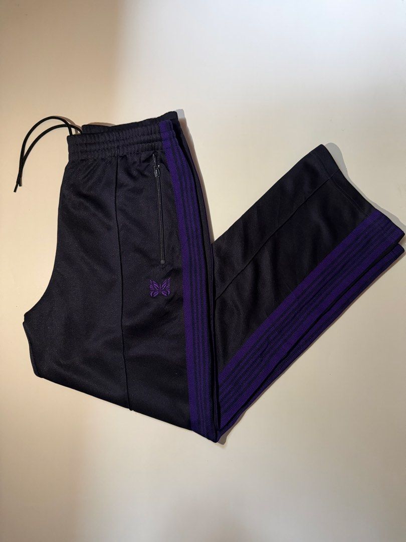 NEEDLES Track Pants Poly Smooth (NS246) (Category: Joggers) located in Danao, Cebu. Submitted by yunoball (Listing ID 1463652463, Image 1). Description: Excellent condition No issues Guaranteed authentic moneyback if proven fake .