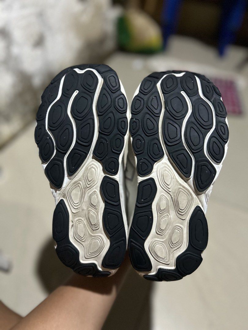 New Balance (Category: Sneakers) located in Cebu City. Submitted by cyrilk1cks (Listing ID 1463636186, Image 3). Description: .