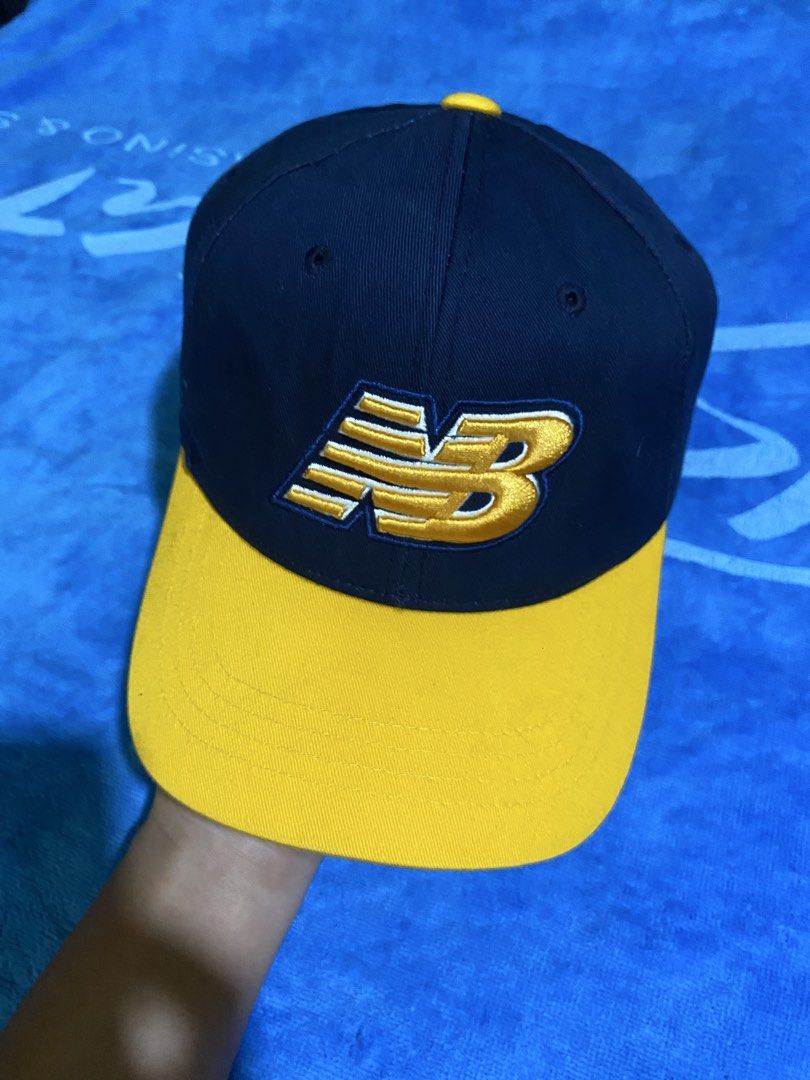 NEW BALANCE CAP (Category: Caps & Hats) located in Cebu City. Submitted by jerianix (Listing ID 1463599927, Image 2). Description: .