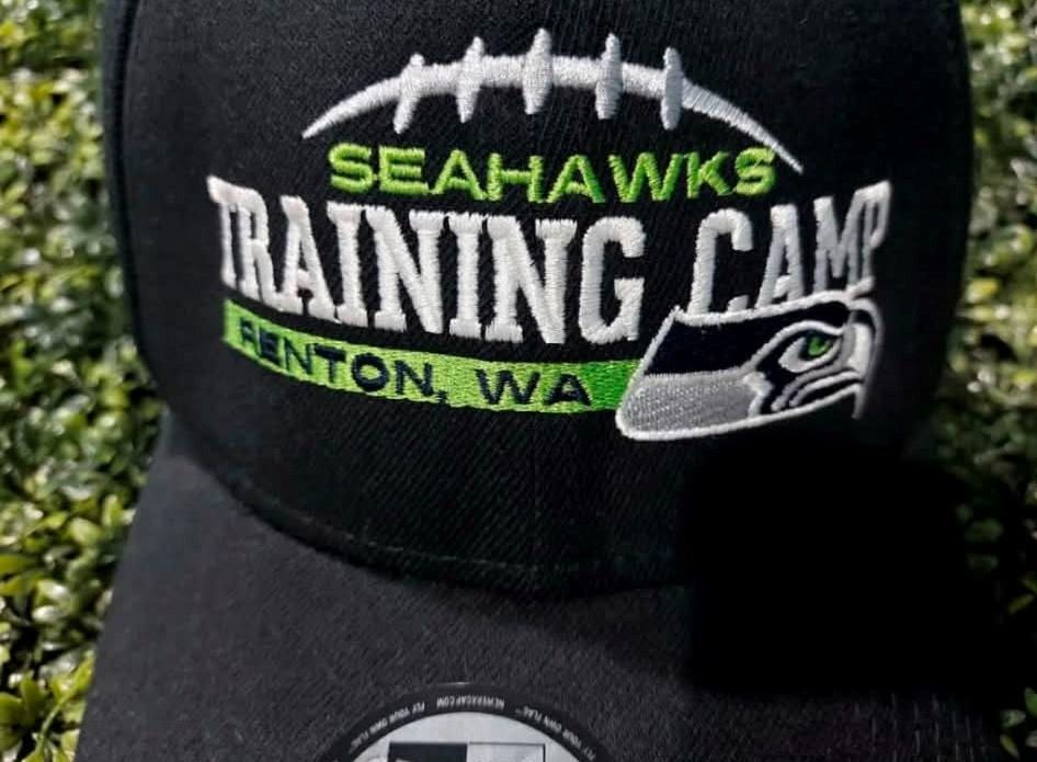 New Era NFL Cap (Category: Caps & Hats) located in Cainta. Submitted by patrickwilsonstore (Listing ID 1463609704, Image 3). Description: New Era cap NFL Size: small-medium Color: black Slightly used SRP: 2k-2500 Selling price: 1,099 neg.