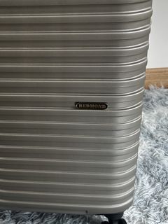 （分類：）位於 。 由 fashiontrade_luggage_company 提交（商品編號 1463635442，圖片 1）。簡介： 。