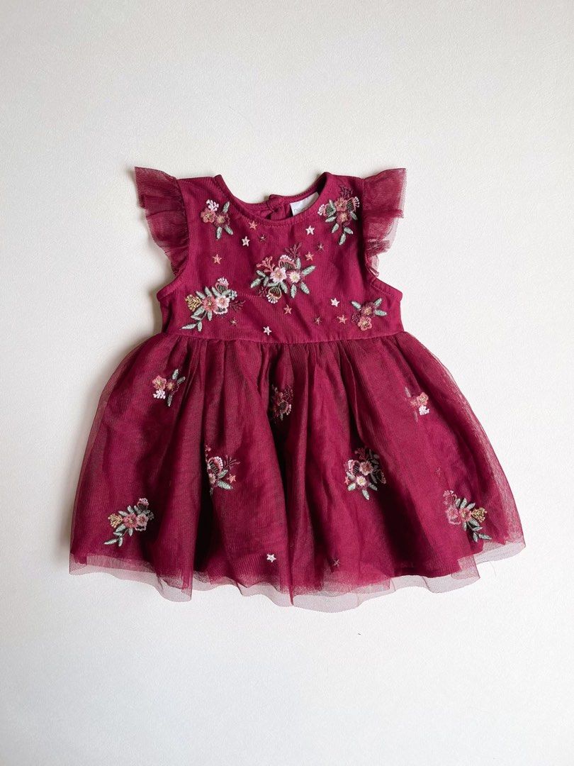 NEXT 🇬🇧 tulle dress 6-9 m (Category: Babies & Kids Fashion) located in Bayombong. Submitted by whimsystuff (Listing ID 1463619697, Image 1). Description: NEXT 🇬🇧 Embroidered Tulle Dress 6-9 m Bnew wo tags.