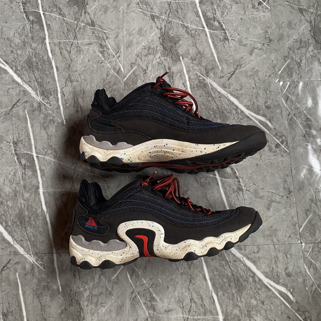 Nike ACG Trail Shoes (Category: Casual Shoes) located in Naga. Submitted by wanderingtreasures.ph1 (Listing ID 1463674074, Image 3). Description: Nike ACG Air Skarn Trail Condition 9/10 Color rate 9/10 Minimal issues (check photos) Details 👇 These versatile hiking shoes combine rugged durability with cutting-edge comfort. Featuring a striking Habanero Red colorway, they boast a resilient mesh and suede upper, robust rubber outsole, and responsiv