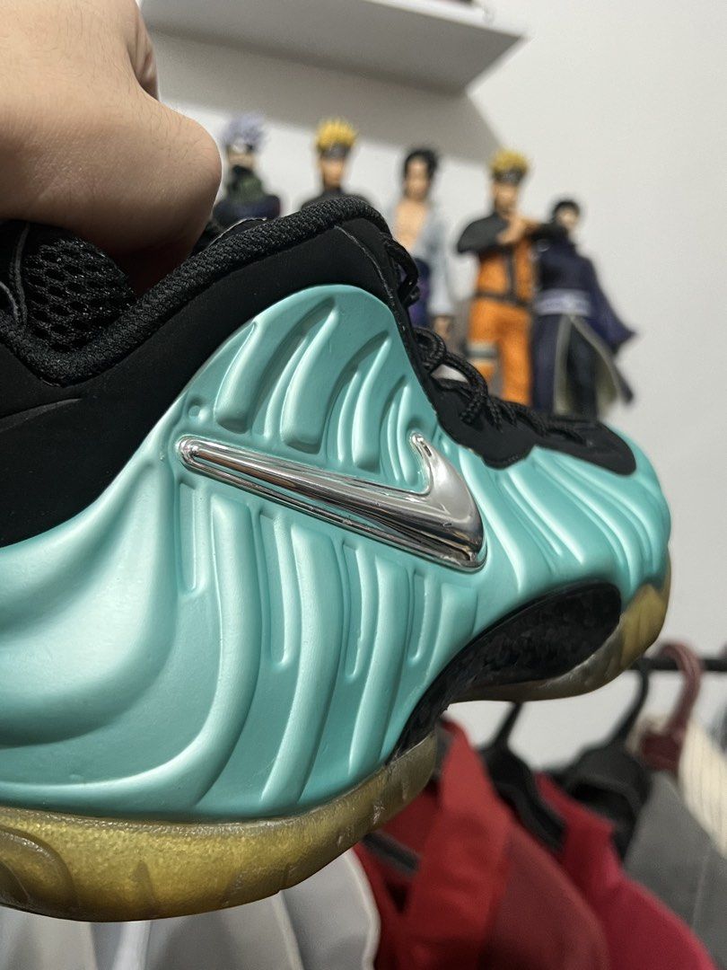 Nike Air Foamposite One "Tiffany Aqua" (Category: Sneakers) located in Talisay. Submitted by maxiesgarments (Listing ID 1463634441, Image 2). Description: Size 8 US Mens No major issues .
