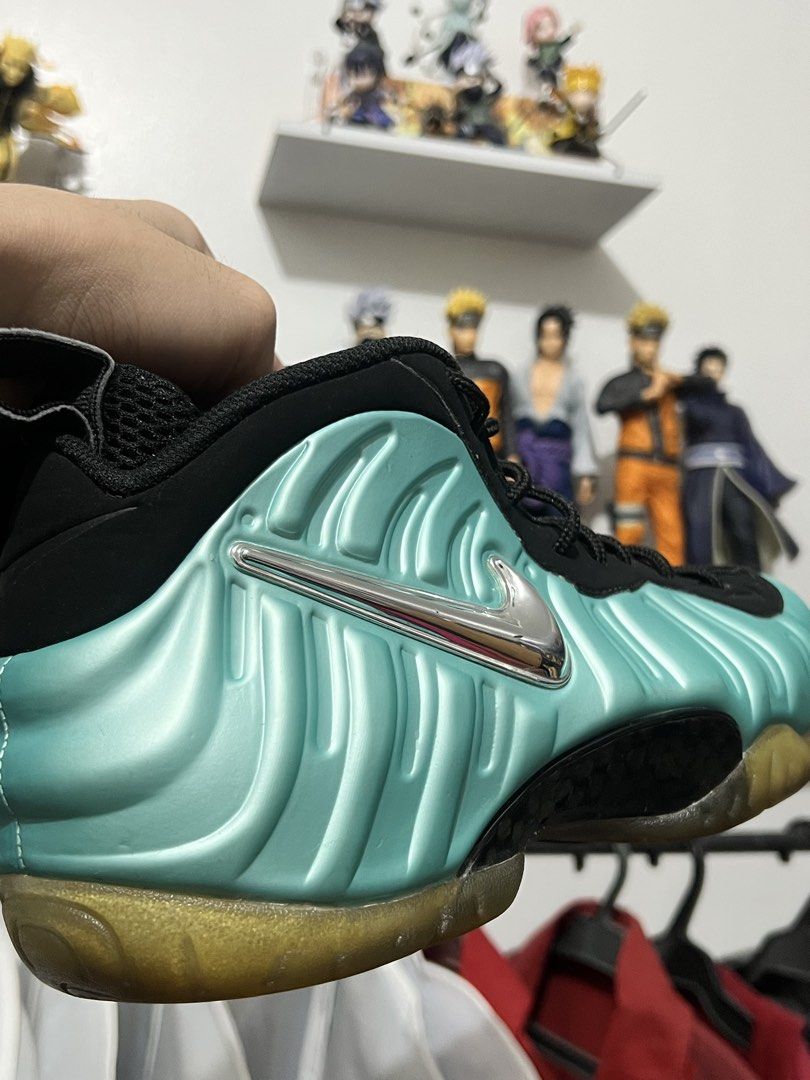 Nike Air Foamposite One "Tiffany Aqua" (Category: Sneakers) located in Talisay. Submitted by maxiesgarments (Listing ID 1463634441, Image 3). Description: Size 8 US Mens No major issues .