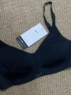 (Category: ) located in . Submitted by miafml-closet-cleanout (Listing ID 1463591180, Image 1). Description: .