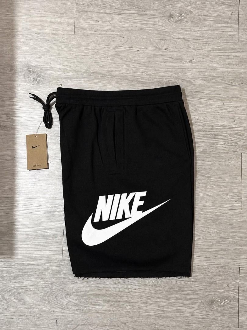 Nike Alumni short (Category: Shorts) located in Caloocan City. Submitted by jhcho623 (Listing ID 1463650706, Image 2). Description: .