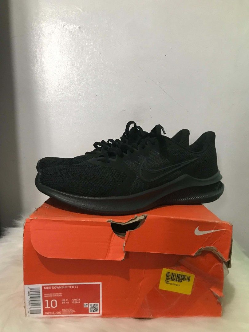 Nike Downshifter 11 Black Running Shoes (Category: Sneakers) located in Santa Rosa. Submitted by janjalany.seller (Listing ID 1463579930, Image 3). Description: - Brand: Nike - Model: Downshifter 11 - Type: Running Shoes - Size: 10 US Men - Features: Breathable mesh upper - Ideal for: Everyday wear, light workouts - Condition: Comes with original box.