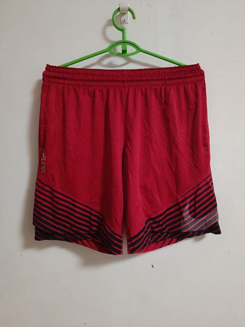 Nike dri fit short (Category: Shorts) located in Cadiz. Submitted by jhasspher1987_ (Listing ID 1463689122, Image 2). Description: nike dri fit short excellent condition size medium dimes w3032. l18 color rate 9/10 no issue pm loc negros occidental cadiz city.