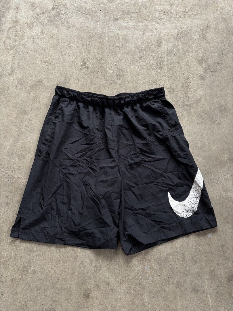 Nike Dri-Fit Black Athletic Shorts Size L (Category: Shorts) located in Naga. Submitted by ajrc.shop (Listing ID 1463673005, Image 2). Description: Swoosh drifit running short ✅Size: L ✅Width: 30-36 ✅Length: 19 ✅Color Rate: 9/10 ✅Issue: Last pic ✅Need Wash ✅Location: Bicol Naga City, Camarines Sur ✅Courier: J&T Express/Flash Express ✅MOP: Gcash only.