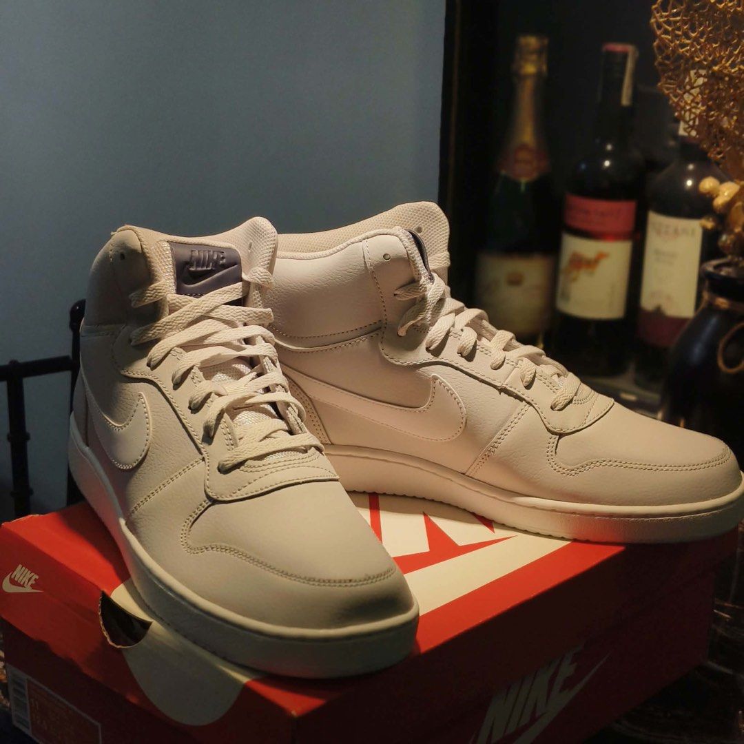 Nike Ebernon Mid (Category: Casual Shoes) located in Angeles City. Submitted by kulthrift1738 (Listing ID 1463617762, Image 3). Description: Nike Ebernon fresh from canada Brand new not og box tho negotiable.