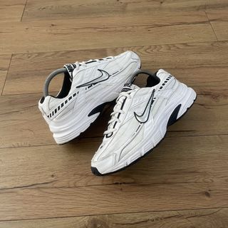 (Category: ) located in . Submitted by lusuhbundlestore1 (Listing ID 1463698664, Image 1). Description: .
