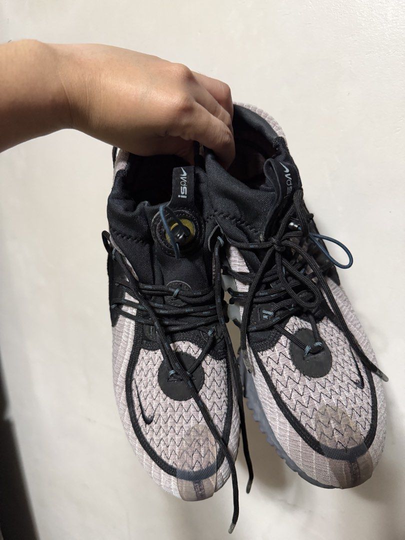NIKE ISPA Flow 2020 SE SMOKEY MAUVE (Category: Casual Shoes) located in Mandaluyong City. Submitted by serendipityph.2016 (Listing ID 1463667598, Image 1). Description: FOR SALE: NIKE ISPA Flow 2020 SE SMOKEY MAUVE ✔️ brand new ✔️never used ✔️ SELLING FOR ONLY 5k ✔️ brand new price: 12k++ ✔️ size: men’s 8 RFS: impulsive buyer lang, hindi naman ginamit🥲🤦🏻‍♀️ (box not included. naka-acrylic case kasi 😅) PM 📩📩.