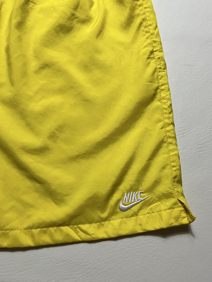 Nike Mustard Woven Short (Category: Shorts) located in Tacloban City. Submitted by calix.on (Listing ID 1463685057, Image 3). Description: Nike Mustard Woven Short size large width 31-34 length 18 hem 14.5 excellent condition no flaws.