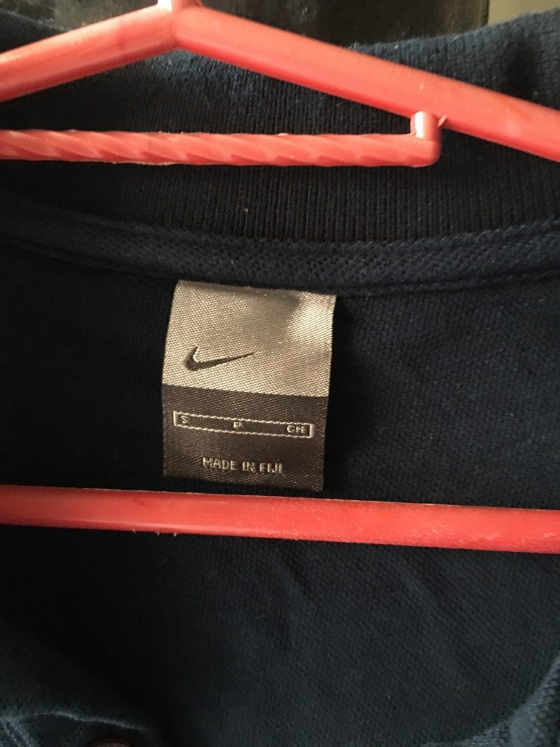 nike polo shirt (Category: Tshirts & Polo Shirts ) located in Marilao. Submitted by joelheather02 (Listing ID 1463642037, Image 2). Description: .