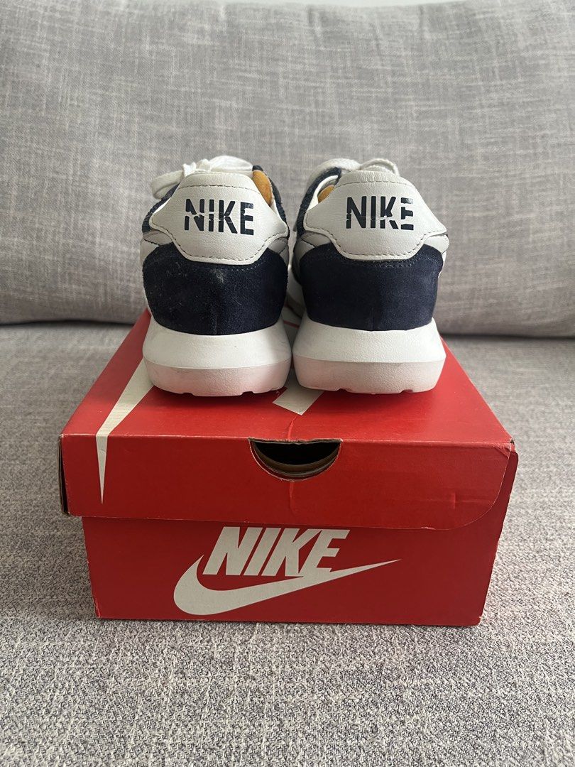 Nike Roshe LD-1000 QS (Category: Sneakers) located in Quezon City. Submitted by _milton_ (Listing ID 1463600079, Image 2). Description: US size 8.5 Color Obsidian/White/White With Original Box and tissue papers.