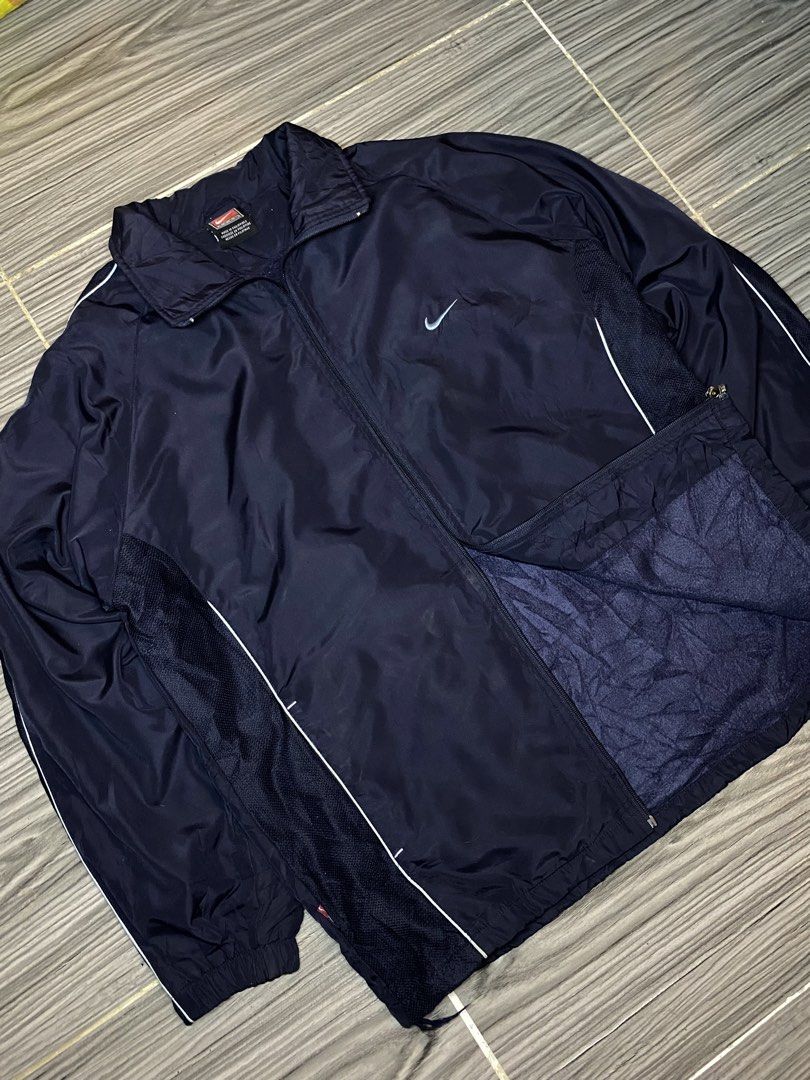 Nike Team Navy Blue Track Jacket (Category: Coats, Jackets and Outerwear) located in Quezon City. Submitted by yricbugayo66048 (Listing ID 1463683615, Image 2). Description: Vintage Made in Philippines W’23 L’28.