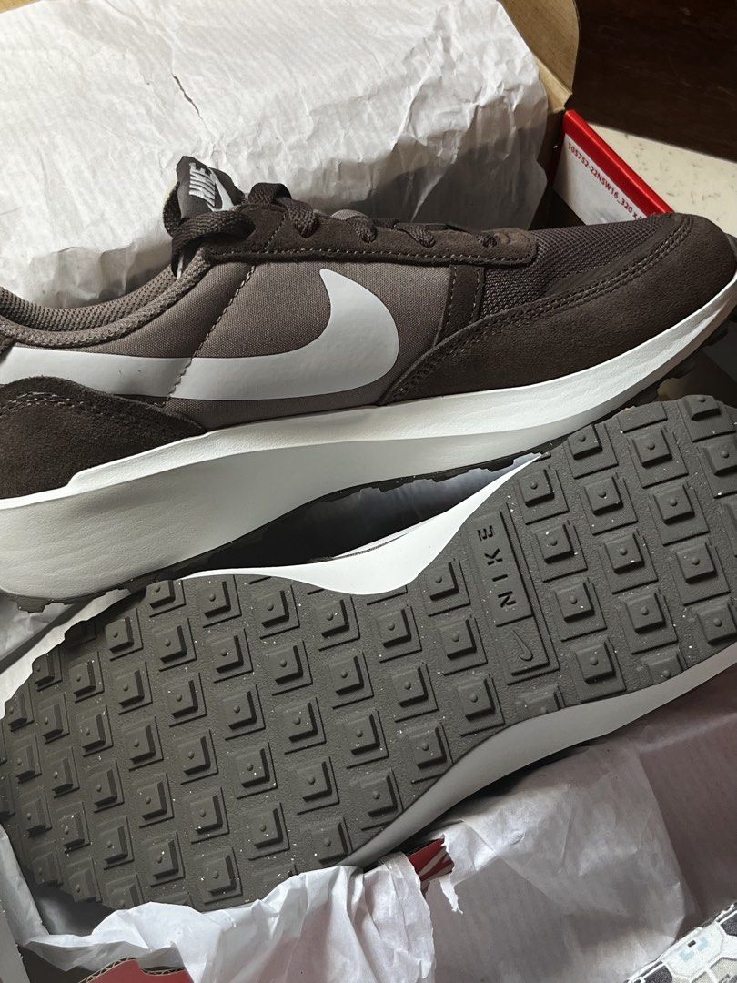 Nike Waffle Nav "Mink Brown" (Category: Sneakers) located in Cavite. Submitted by szarinaangela (Listing ID 1463580785, Image 3). Description: Nike Waffle Nav “Mink Brown” Size: US 8 Mens (EUR 41) (Retail: ₱4,295) Condition: Brand New, 100% Authentic W/box Style Code: FJ4195-201 .