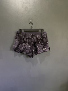 (Category: ) located in . Submitted by handpickthrift (Listing ID 1463678395, Image 1). Description: .