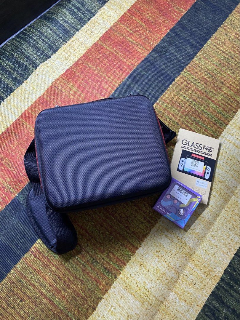 Nintendo Bag (Category: Cases & Sleeves) located in Manila. Submitted by ragstoriches37 (Listing ID 1463686145, Image 2). Description: Nintendo Switch Case.
