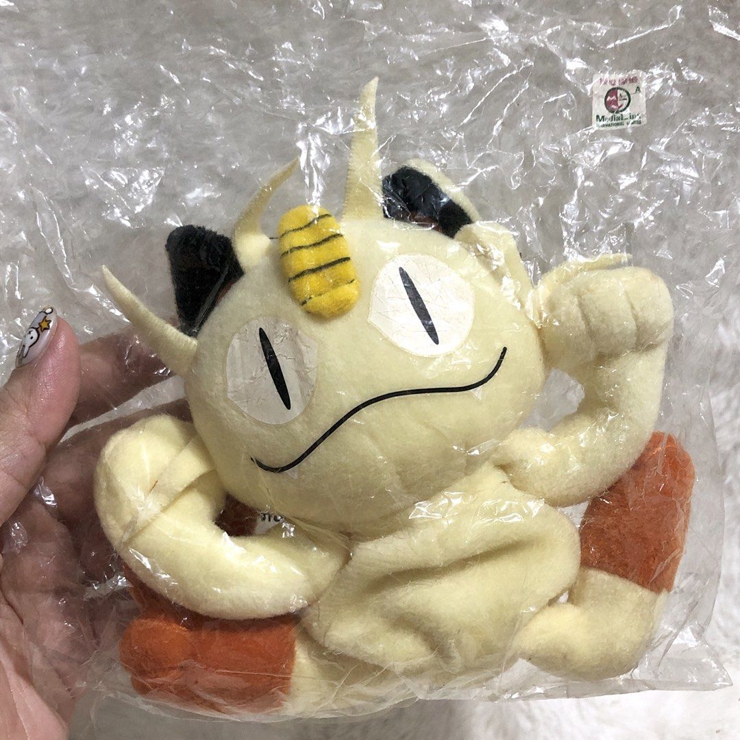 Nintendo Pokemon Meowth Plush - Sealed (Category: Plushies & Soft Toys) located in Quezon City. Submitted by kitsune.treasures (Listing ID 1463626195, Image 1). Description: *First to pay policy! *1 day reservation only. Failure to pay on time, auto cancel. 📍Quezon City * MOD: J&T | Lalamove * MOP: GCASH | BPI 📦ON HAND AND READY TO SHIP! CONDITION: WHAT YOU SEE IS WHAT YOU GET. Dimensions: Kindly check the photos for the actual measurements. Pl