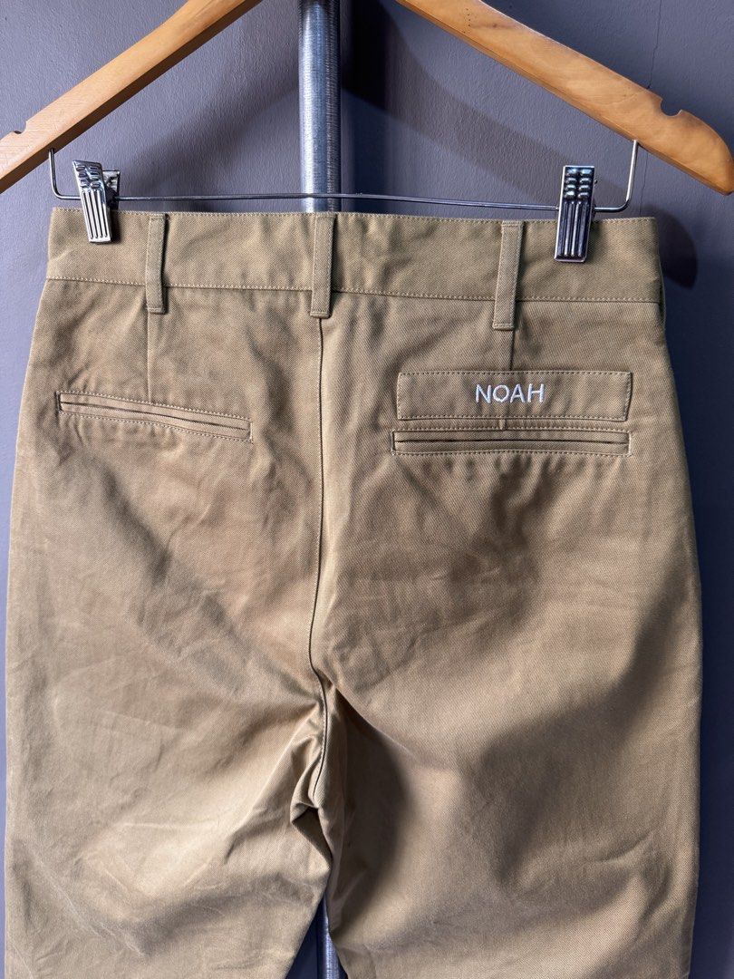 Noah - Pleated Brushed-cotton Chino Pants (Category: Trousers) located in Cabuyao City. Submitted by _streetflavor (Listing ID 1463675285, Image 2). Description: Noah - Pleated Brushed-cotton Chino Pants Excellent Size: 28 fits 29 Length: 39 Leg open: 8.5 -999 pesos Dm.