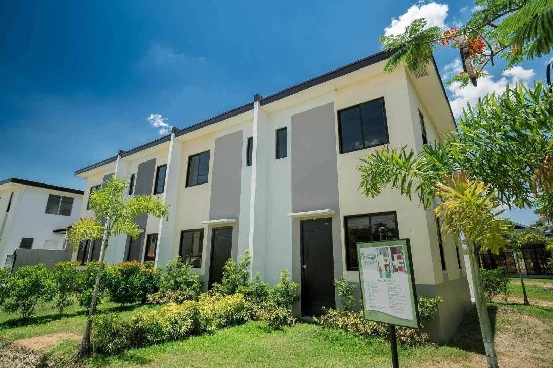 Northdale estate naic cavite (Category: House & Lot) located in Manila. Submitted by jescorel01 (Listing ID 1463653536, Image 1). Description: 🏡✨ PROMO ALERT! NORTHDALE VILLAS – NAIC, CAVITE! ✨🏡 YES, TAMA ANG NARINIG MO! 😍 ₱30,000 PROMO DISCOUNT! Valid until September 30, 2026 only! 🔥 💰 TOTAL DOWN PAYMENT: ₱10,000 NA LANG! ✅ Payable in 2 months ✅ ₱5,000 reservation fee 🎁 ₱30K PROMO DISCOUNT 📍 Northdale Villas, Naic, Cavite 🚗 Near Naic Bay