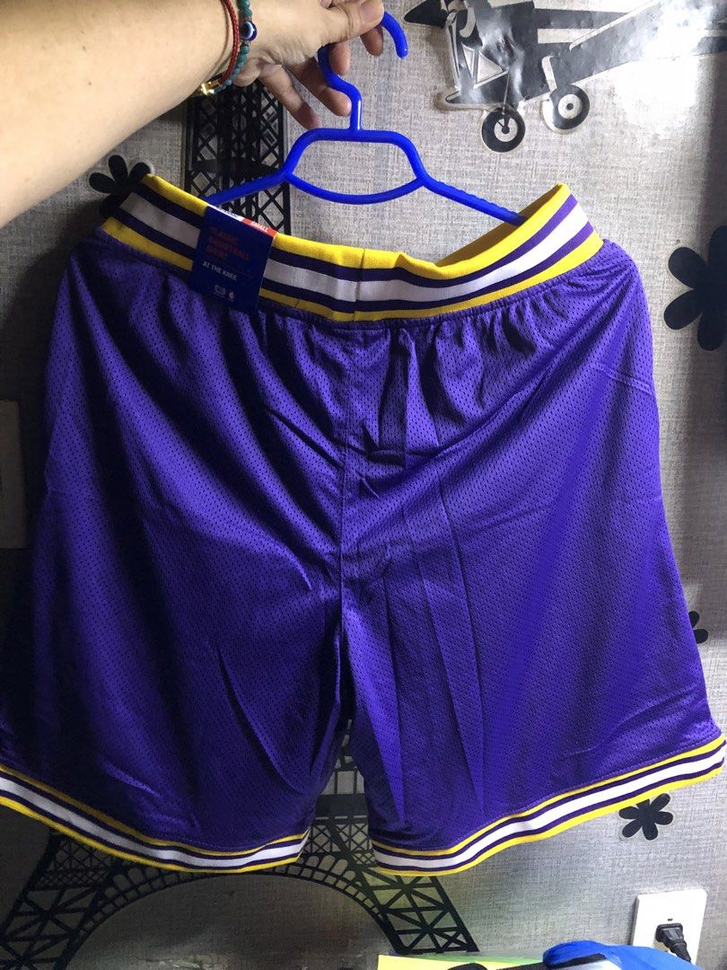 OG Lakers Short at the knee (Category: Activewear) located in Manila. Submitted by 28chel (Listing ID 1463591824, Image 2). Description: OG from USA Size - Small .