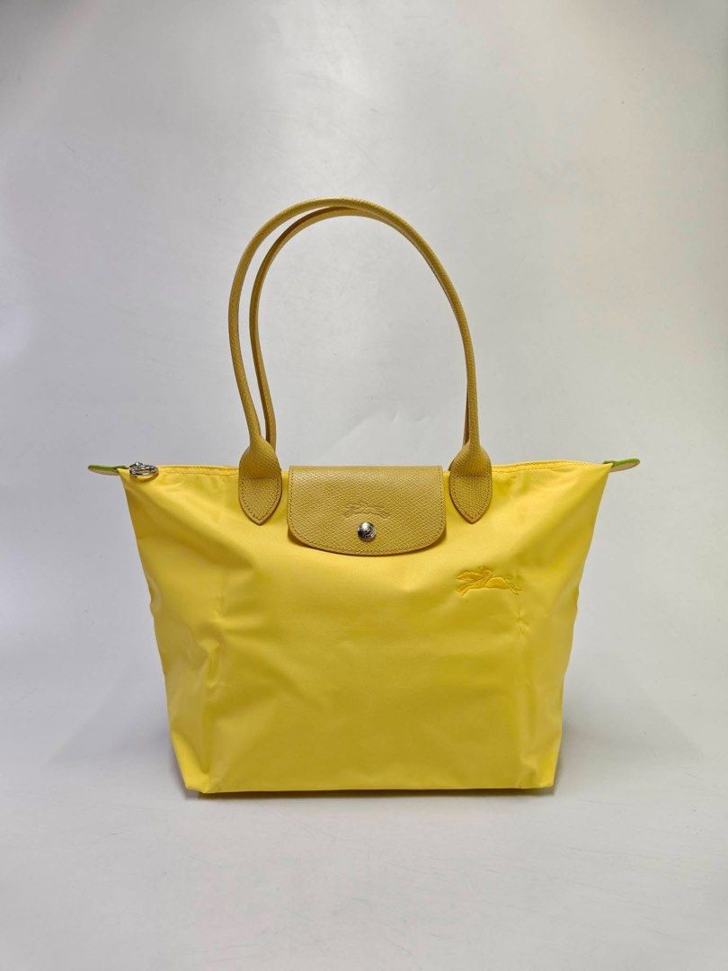 ❤️OG LC MLH Club - Yellow (Category: Tote Bags) located in Quezon City. Submitted by asrcollections (Listing ID 1463650358, Image 1). Description: Onhand and ready to ship/lalamove.