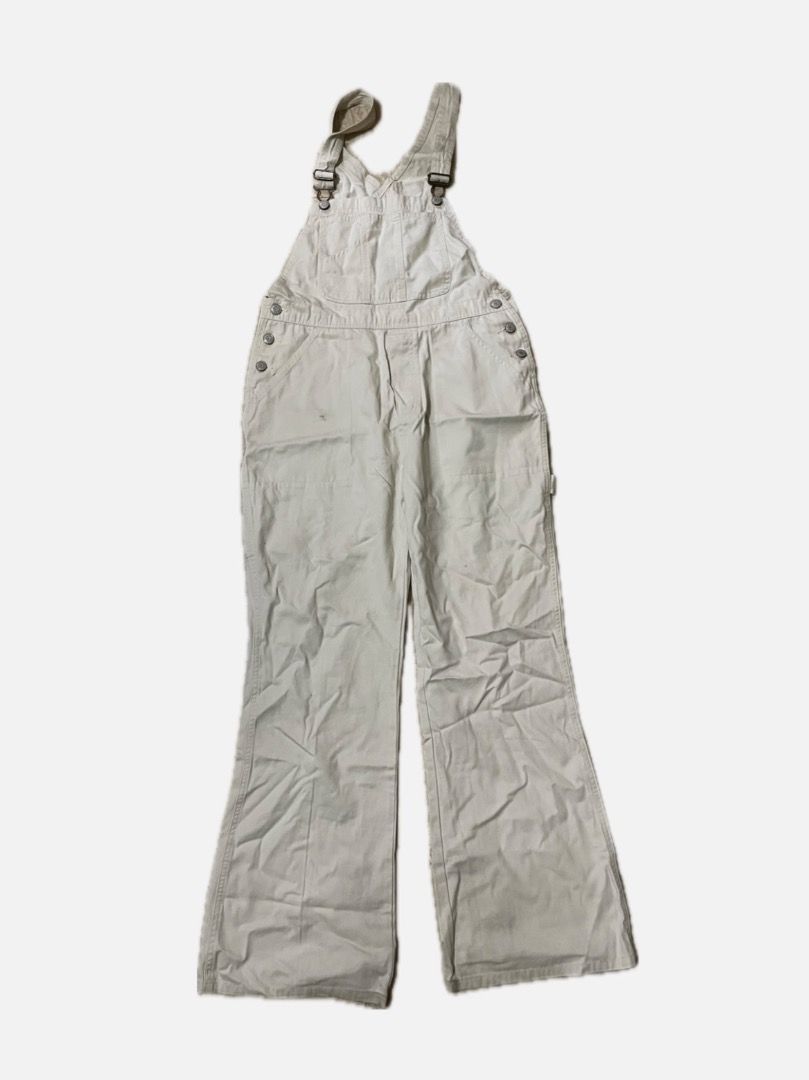 Old Navy Light Wash Overalls (Category: Jumpsuits) located in Muntinlupa City. Submitted by bbszn02 (Listing ID 1463629097, Image 1). Description: > classic vintagey light wash overalls (carpenter style) vvv nice! > adjustable straps with buckle closure > best fit for s-m > mop: gc4sh, mod: jnt pm me if interested <3.