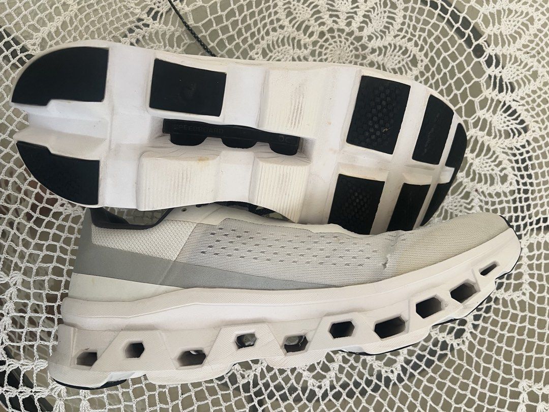On Cloud Monster Running Shoes Men's US 13 (Category: Sneakers) located in Koronadal. Submitted by sheena_fence (Listing ID 1463577682, Image 3). Description: - On Cloud Monster running shoes - Men's Size: US 13 (EU 48, UK 12.5) - Color: Light grey with black accents - Ideal for: Running and everyday wear - Minimum flaw see on the picture - Price slightly negotiable.