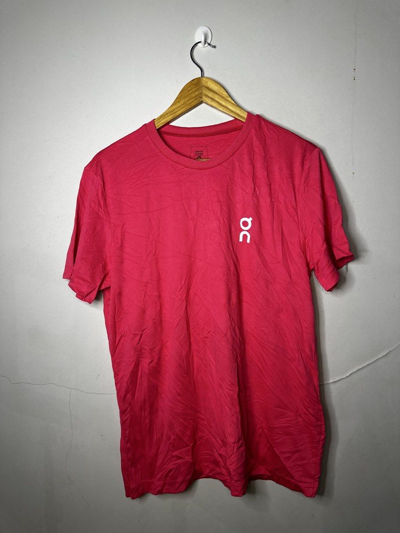 ON CLOUD RUNNING (Category: Tshirts & Polo Shirts ) located in Molave. Submitted by thriftmate13 (Listing ID 1463596393, Image 1). Description: .