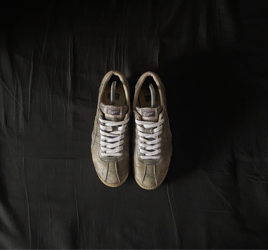 Onitsuka Tiger Tiger Corsair (Category: Sneakers) located in San Carlos. Submitted by ddri.pshop (Listing ID 1463678931, Image 3). Description: size 38 euro / 24 cm excellent condi.