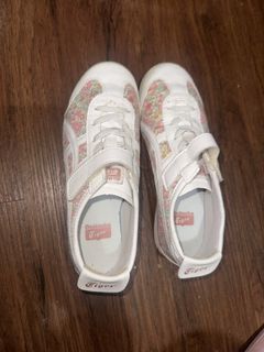 (Category: ) located in . Submitted by melamarie14344 (Listing ID 1463618566, Image 1). Description: .