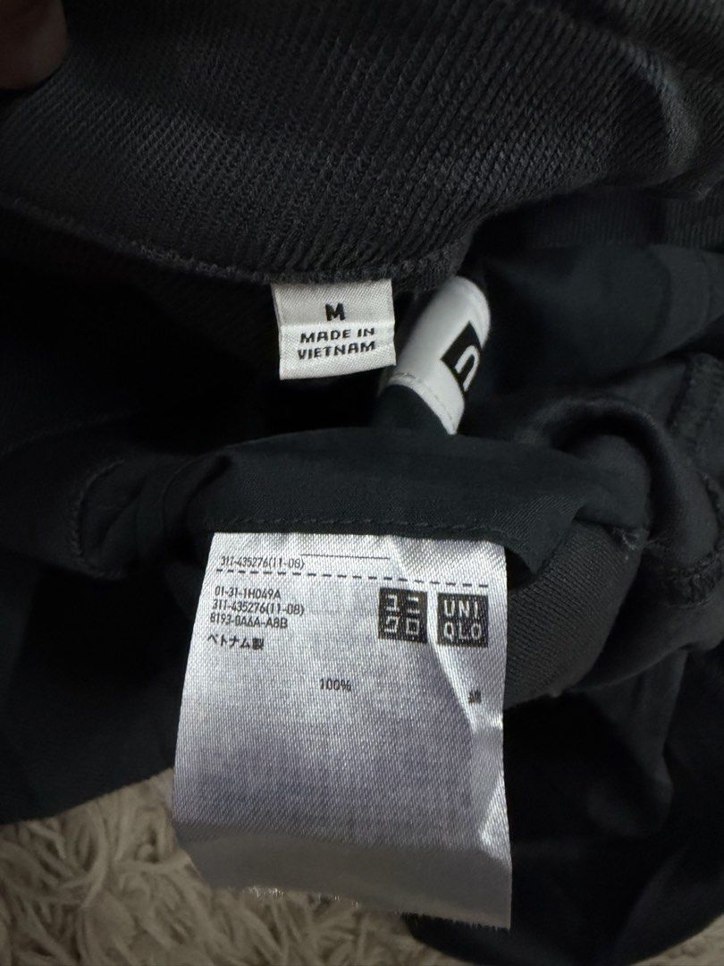 Oversized Work Jacket (Category: Coats, Jackets and Outerwear) located in Mabalacat. Submitted by uniqllojane_17 (Listing ID 1463737045, Image 2). Description: Size Medium on tag 22" width 28" length.