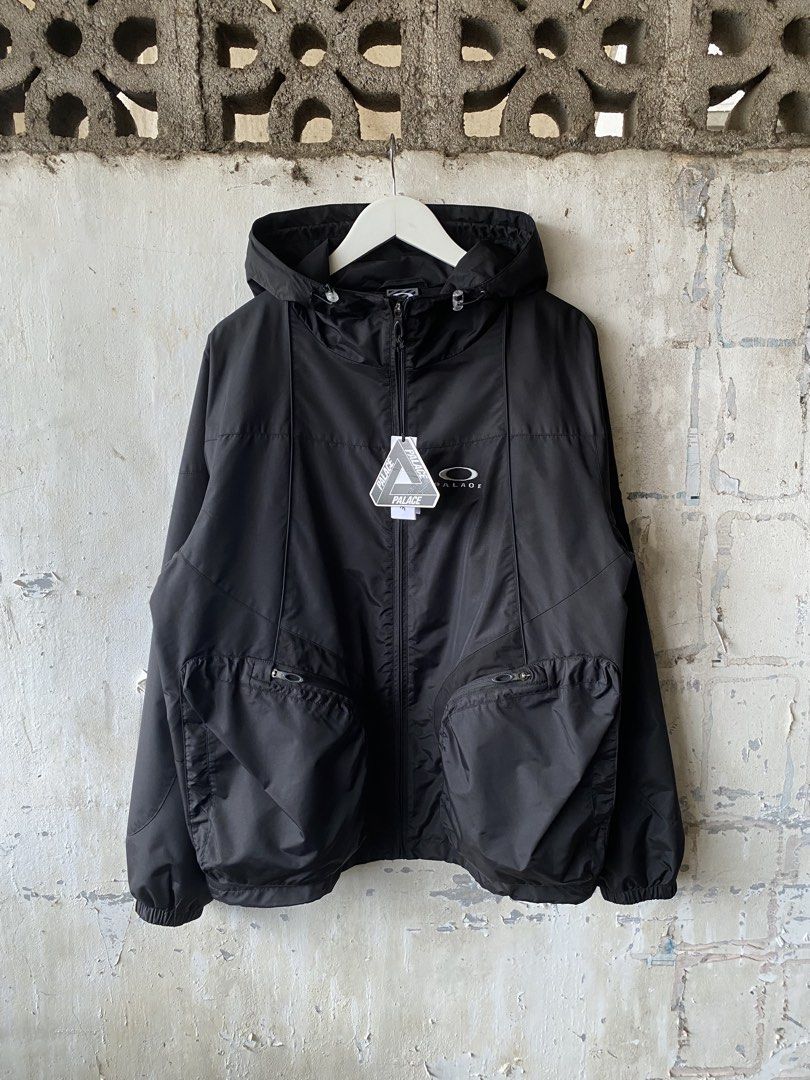 Palace x Oakley - Nitrofuel Jacket (Brandnew) (Category: Coats, Jackets and Outerwear) located in Puerto Princesa. Submitted by something___. (Listing ID 1463721993, Image 2). Description: Palace x Oakley - Nitrofuel Jacket (Brandnew) Tagged Size: Large (Dimension) Length: 28.5 Width: 25.5 Condition: Excellent Color rate: 10 Flaws: None.