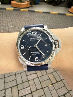 (Category: ) located in . Submitted by ninety_one_timepiece (Listing ID 1463578136, Image 1). Description: .