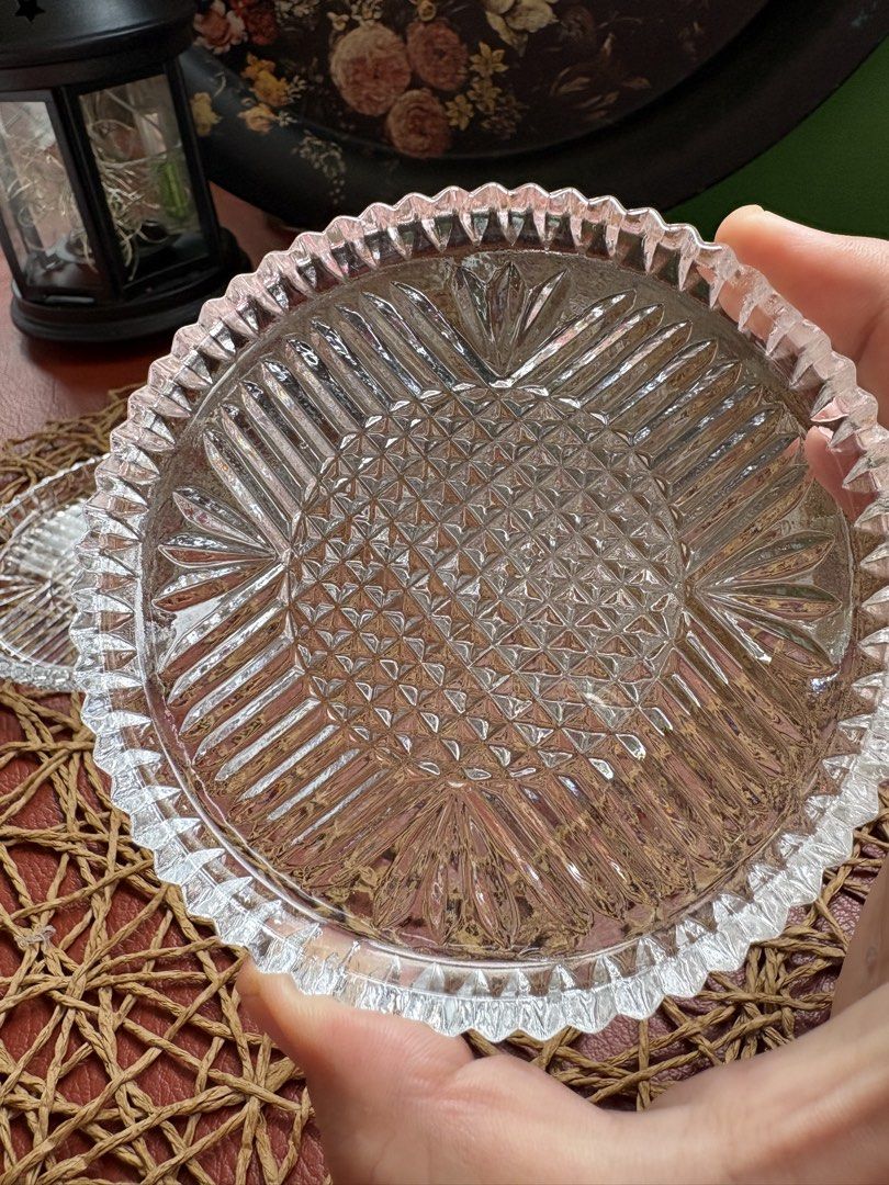 Parka crystal glass coasters (Category: Coffee & Tea Tableware) located in Dipolog. Submitted by playmatesfriend.ph (Listing ID 1463571446, Image 2). Description: .