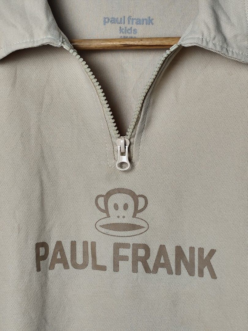 Paul Frank half-zip (Category: Tshirts & Polo Shirts ) located in Aroroy. Submitted by kramjoseph_6 (Listing ID 1463646000, Image 3). Description: Lenght:23 Width:20 excellent condition no flaws.