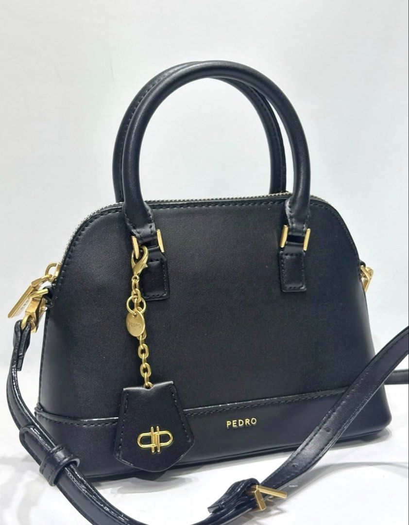 PEDRO LUCIA HANDBAG (Category: Cross-body Bags) located in Bulacan. Submitted by mykakarizza (Listing ID 1463716056, Image 3). Description: NEW!!😍 ₱800 onlyyy PEDRO LUCIA HANDBAG Height (mm): 150 Width (mm): 210 Depth (mm): 80 📸 Actual pics! 🙋🏻‍♀️ ─── ✦ ─── ✦ ─── ✦ ─── ✦ ─── 🛍️ LOOKING FOR MORE RESELLERS 🛍️ ✨ Buy 3 pcs of ANY items — FREE SHIPPING NA!🚚 ✨ Buy 10 items → FREE SF + ₱50 OFF EACH! 💖 PM us for 30 pcs & up WS 🤍 #Mallpulloutbags