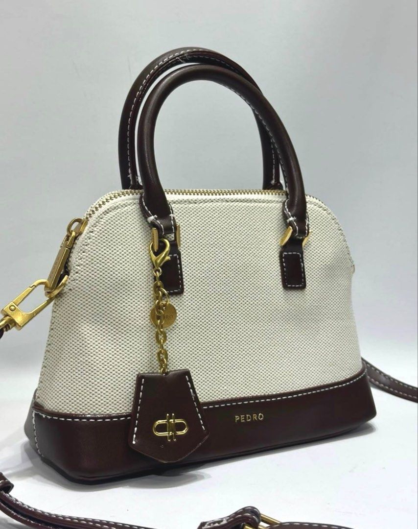 PEDRO LUCIA HANDBAG (Category: Cross-body Bags) located in Bulacan. Submitted by mykakarizza (Listing ID 1463716056, Image 2). Description: NEW!!😍 ₱800 onlyyy PEDRO LUCIA HANDBAG Height (mm): 150 Width (mm): 210 Depth (mm): 80 📸 Actual pics! 🙋🏻‍♀️ ─── ✦ ─── ✦ ─── ✦ ─── ✦ ─── 🛍️ LOOKING FOR MORE RESELLERS 🛍️ ✨ Buy 3 pcs of ANY items — FREE SHIPPING NA!🚚 ✨ Buy 10 items → FREE SF + ₱50 OFF EACH! 💖 PM us for 30 pcs & up WS 🤍 #Mallpulloutbags