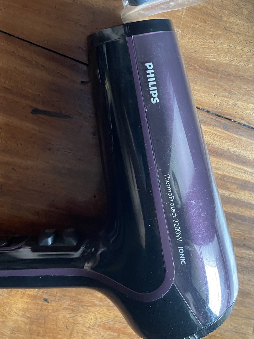 PHILIPS THERMOPROTECT 2200W IONIC HAIRDRYER, PURPLE (Category: Hair) located in Quezon City. Submitted by carsenmktg (Listing ID 1463715564, Image 3). Description: PHILIPS THERMOPROTECT 2200W IONIC HAIRDRYER, PURPLE Guaranteed authentic. Was a demo unit so it has some signs of use and handling. Light surface scratches but not that noticeable. Fully functional, no cracks, complete accessories and original box. Retailed originally for $250+. Philip