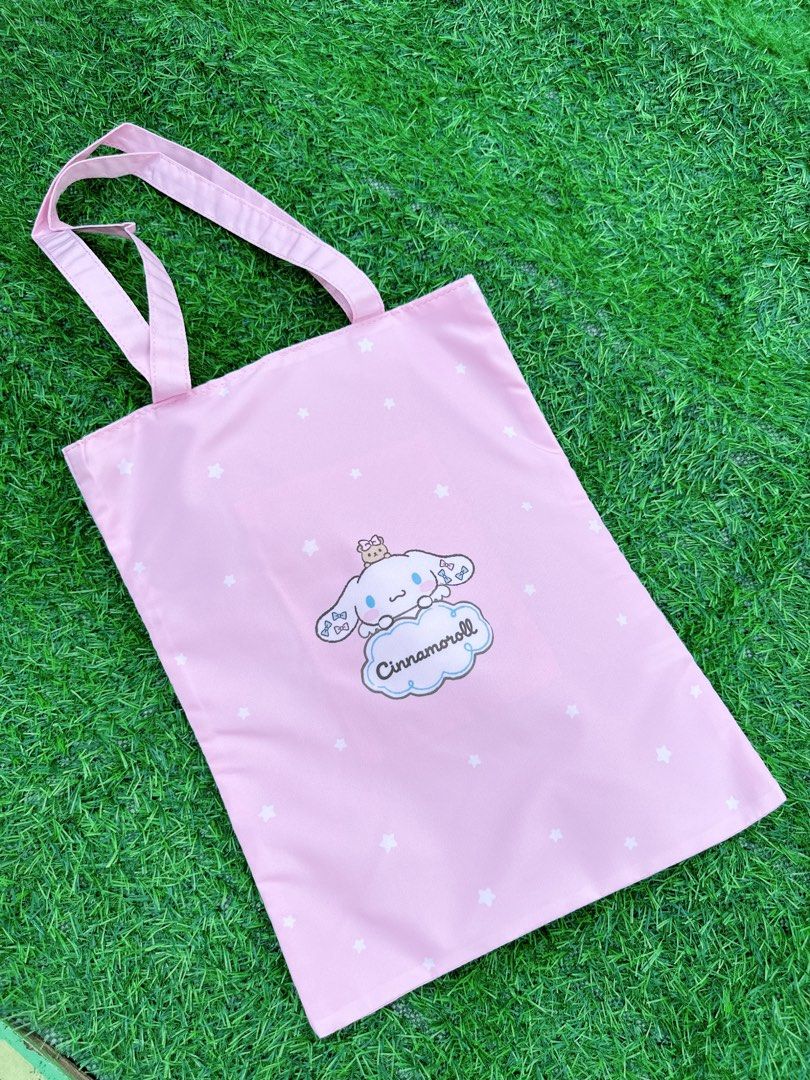 Pink Cinnamoroll Tote Bag (Category: Tote Bags) located in Manila. Submitted by ronoarabbit.ph (Listing ID 1463668224, Image 2). Description: KUJI ITEM from Japan - Adorable pink tote bag featuring Cinnamoroll and friends. - Perfect for everyday use. - Makes a great gift! - Easy-to-carry handles. 📌Payment First Policy, NO COD 📌 First to pay, no long reservations 📍Loc: Manila.