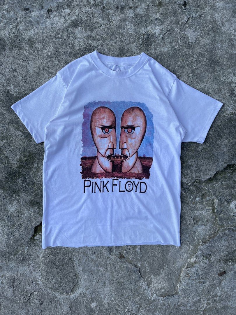 Pink Floyd Band White Tee (Category: Tshirts & Polo Shirts ) located in San Mateo. Submitted by oldgear (Listing ID 1463682506, Image 1). Description: Size M Dimension L 27.5inch W 20inch Mine: 450 Steal: 499 Grab:550 Dm+Details Gcash payment Payment first Via J&T/Lalamove.