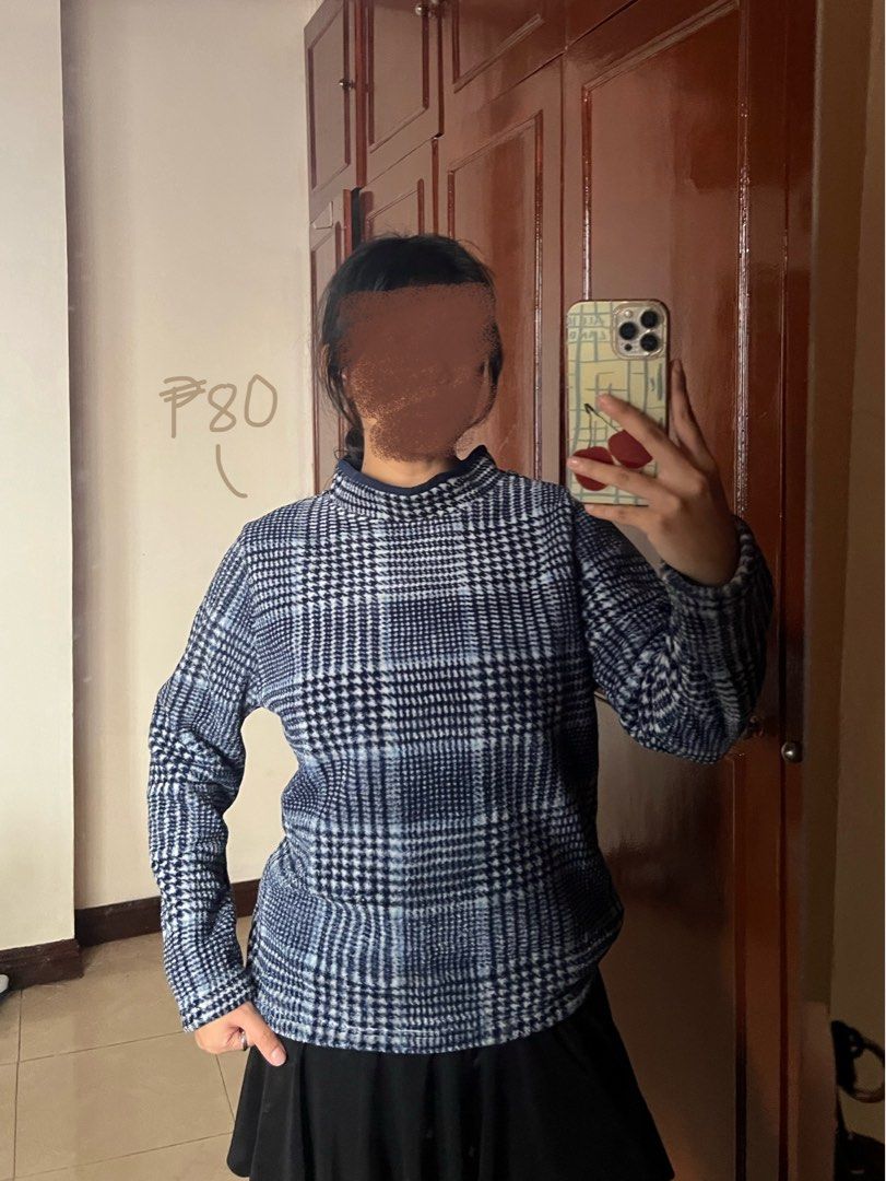 Plaid Mock Neck Long Sleeve Top (Category: Longsleeves) located in Bacoor. Submitted by jazzgtrrz (Listing ID 1463643396, Image 1). Description: - Cute plaid design - Mock neck style - Long sleeves - Cozy material, great for layering - Versatile: pairs easily with skirts or pants - Price: P80.