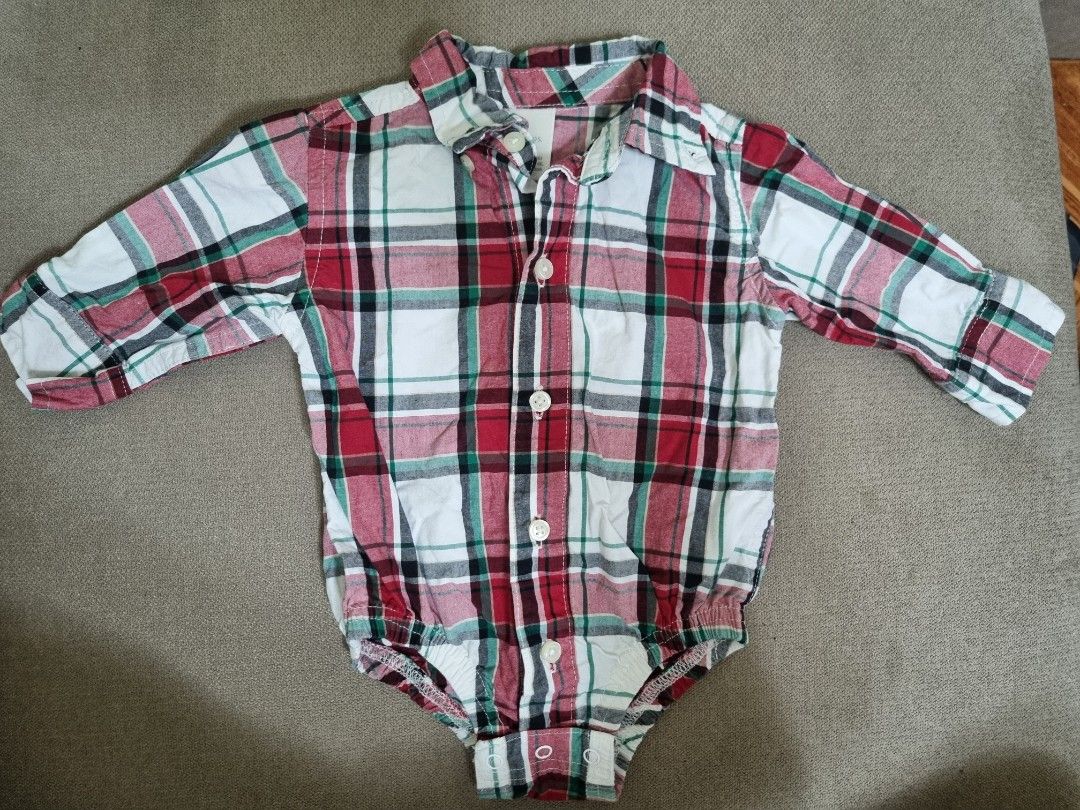 Plaid Onesie (Category: Babies & Kids Fashion) located in Manila. Submitted by beblips (Listing ID 1463572067, Image 1). Description: .